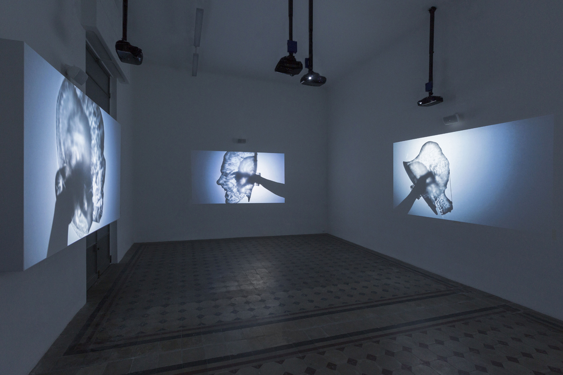 videoinstallation by Michael Fliri